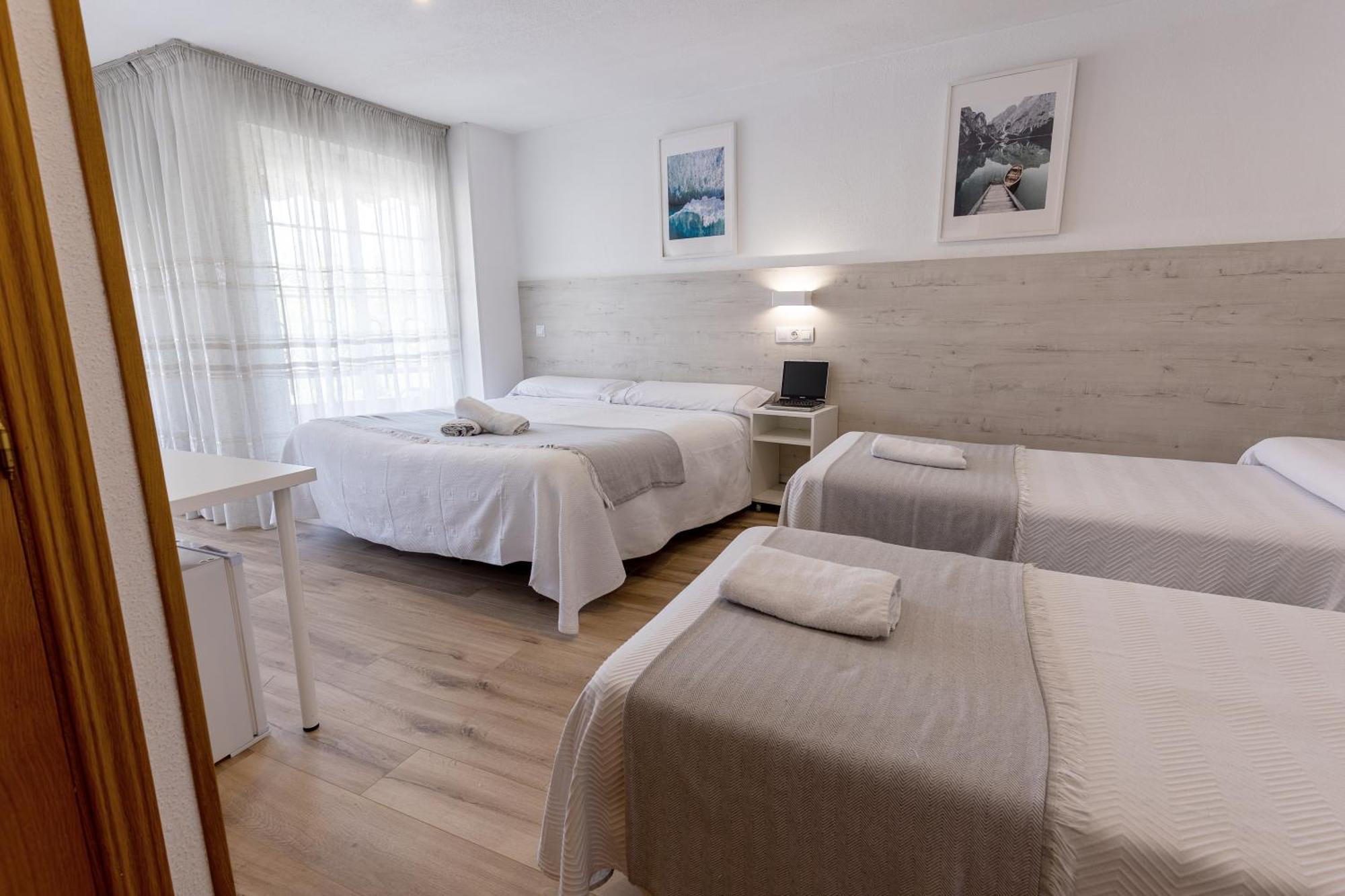 Hostal Gran Via Pinto Εξωτερικό φωτογραφία